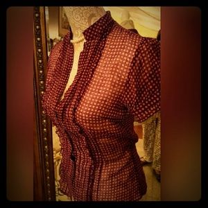 Elegant and classy top as new